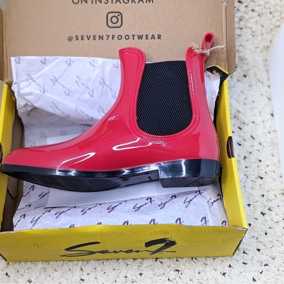 NWT SEVEN7 DOVER BOOTIE WATERPROOF ANKLE BOOTS - 10 - Picture 5 of 7